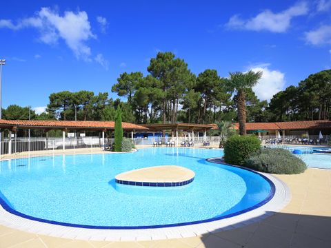 Camping Vacances André Trigano - Domaine de Montcalm - Camping Charente-Maritime - Image N°0